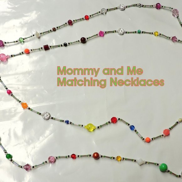 2 NECKLACES Mommy and Me .. 2 Matching Necklaces w/ Bracelets - Picture 11 of 11